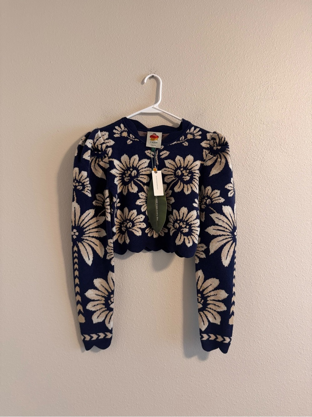 NWT FARM Rio Navy and Cream Floral Knit Crop Sweater